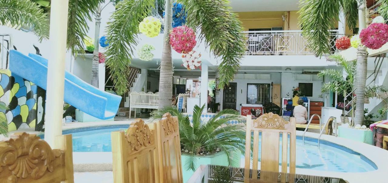 Sascha'S Resort Oslob Extérieur photo